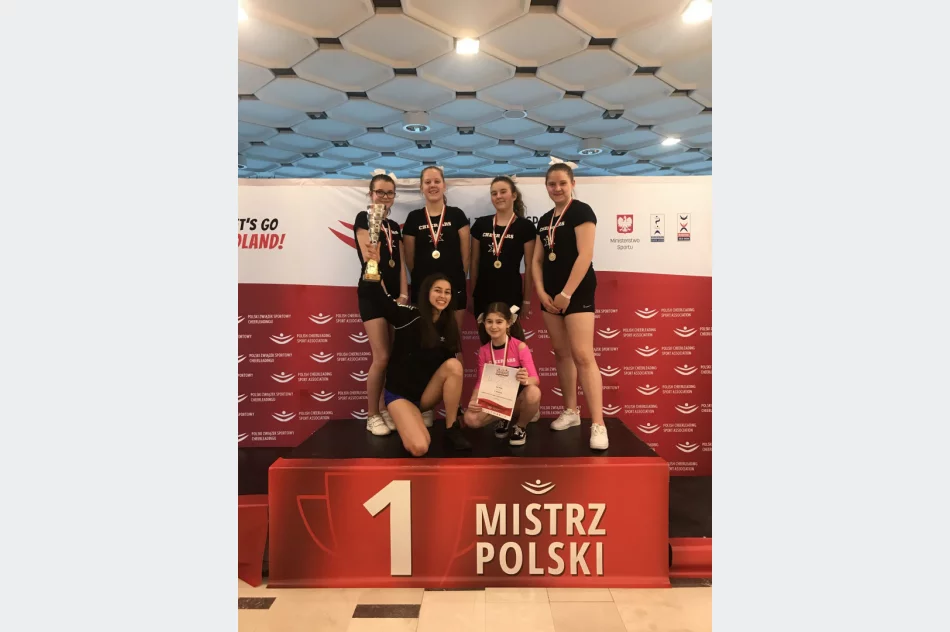 Limanowskie cheerleaderki z podwójnym Mistrzostwem Polski - zdjęcie 4
