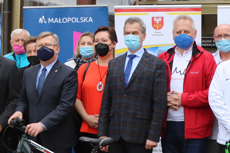 Nowe szlaki turystyczne VELO Limanowski oficjalnie odebrane - zdjęcie 2