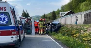Cztery osoby poszkodowane w wyniku zderzenia dwóch pojazdów - zdjęcie 3