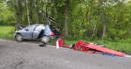 Trzy osoby ucierpiały w wyniku zdarzenia. Na pomoc LPR - zdjęcie 3