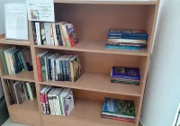 Powstał pierwszy punkt „bookcrossing” - zabierz, przeczytaj i podaj dalej - zdjęcie główne