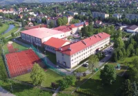 Pozytywne zmiany w dwóch szkolnych obiektach - zdjęcie główne