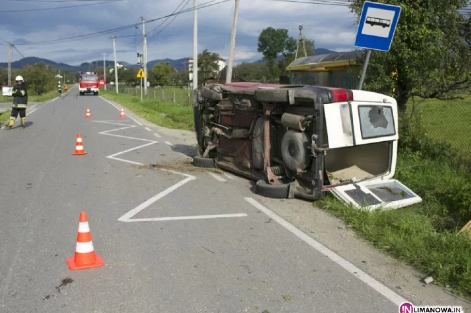 Uderzył w przepust, kierowca w szpitalu - zdjęcie 2