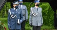 Ostatnie pożegnanie zmarłego policjanta - zdjęcie 3