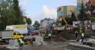 Trwa przebudowa skrzyżowania w ciągu DK 28 - zdjęcie 2