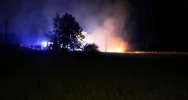 Spłonęła stodoła, uratowano budynki - zdjęcie 4