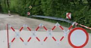 Ul. Paderewskiego częściowo wyłączona z ruchu, na miejscu zlecono badania geologiczne - zdjęcie 2