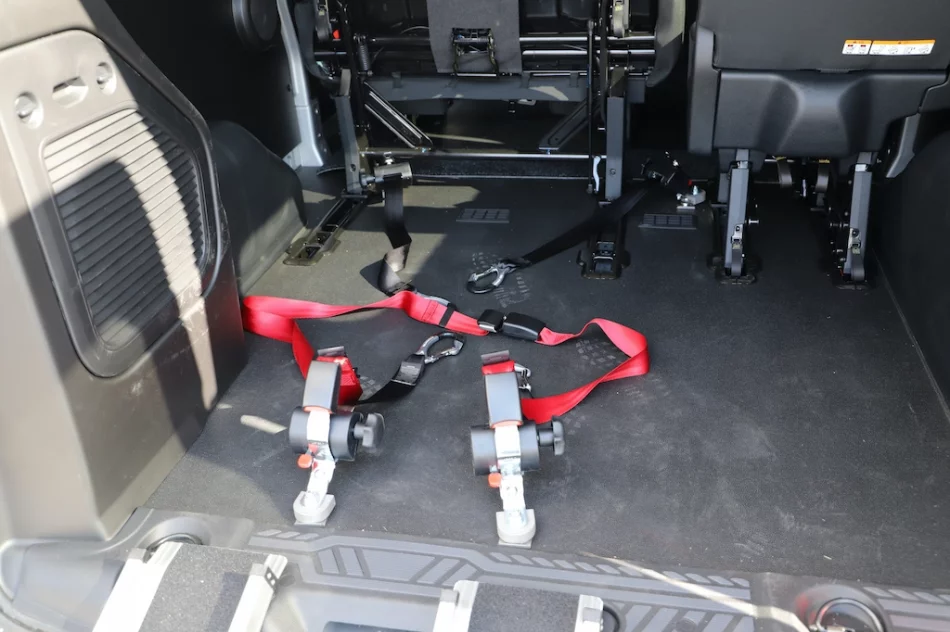 Gmina kupiła pojazd z myślą o transporcie niepełnosprawnych  - zdjęcie 2