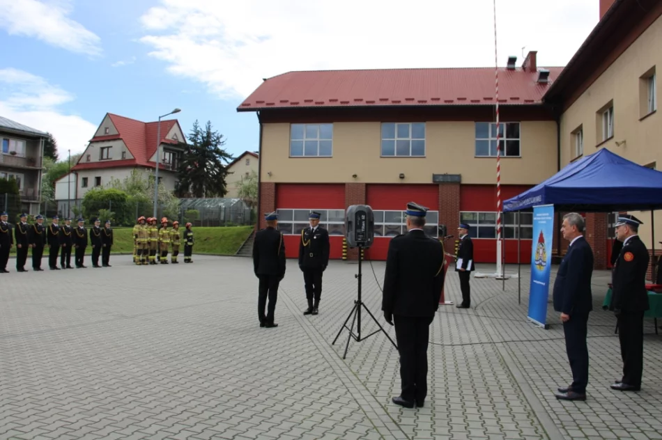 Odznaczenia i awanse w dniu obchodów strażackiego święta - zdjęcie 4