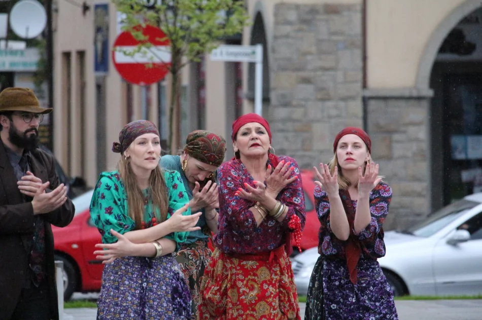 Zaprezentowali romską kulturę - zdjęcie 5