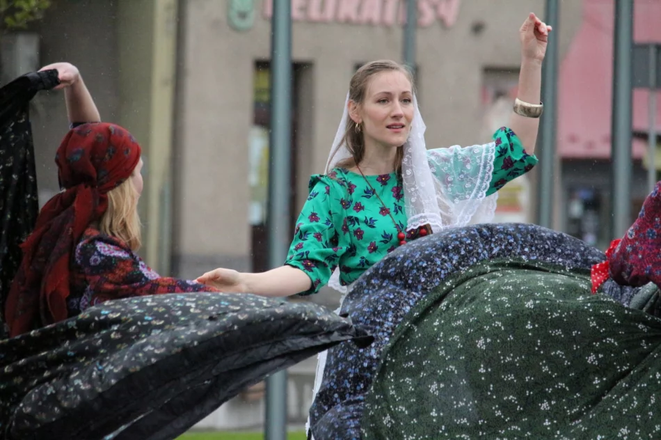 Zaprezentowali romską kulturę - zdjęcie 7