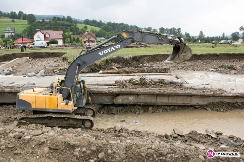 Nie czekają, sami usuną zniszczone mosty - zdjęcie 2