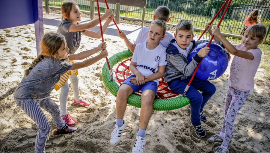 Gminy liczą na głosy - wygraną sfinansowanie budowy placu zabaw - zdjęcie 1