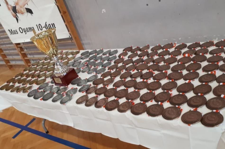 12 medali dla zawodników klubu Kyokushin Karate na Sendomeria 2021 w Sandomierzu - zdjęcie 11