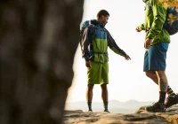 Czy warto kupić odzież turystyczną? - zdjęcie główne