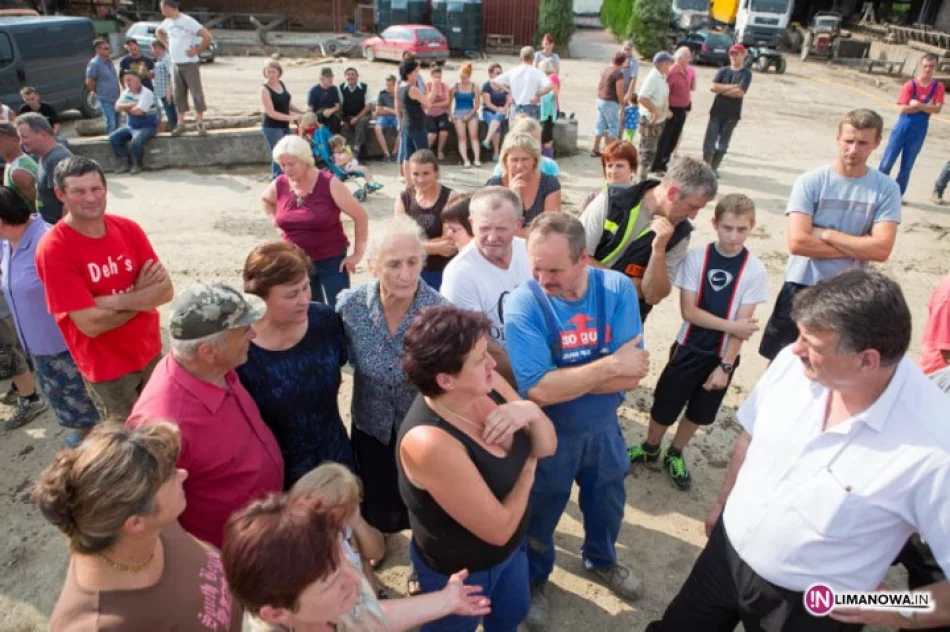 Burzliwy przebieg rozmów z mieszkańcami - zdjęcie 2
