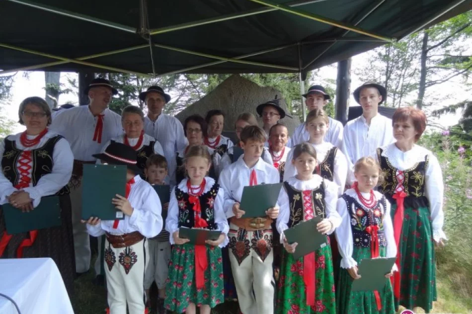 1300 turystów na Szczeblu - zdjęcie 4