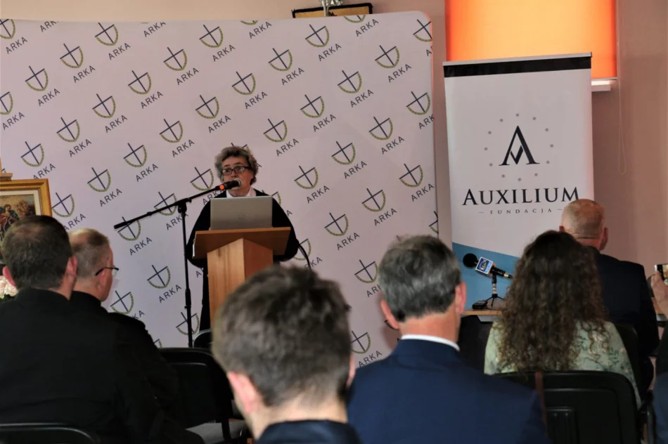 Otwarto lokalny oddział Poradni Specjalistycznej i Telefonu Zaufania „Arka” - zdjęcie 4