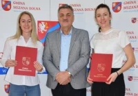Władze gminy nagrodziły zawodniczki kadry narodowej - zdjęcie główne