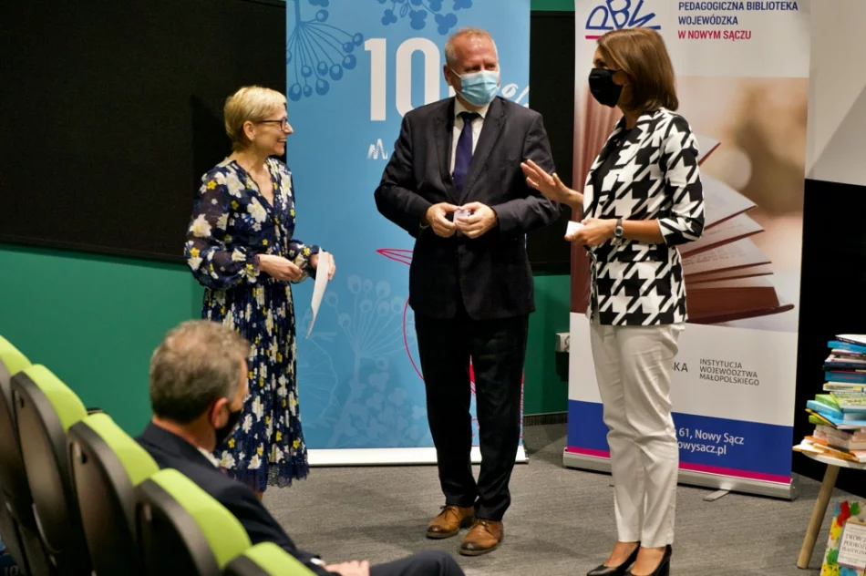 Filia biblioteki w nowej siedzibie oficjalnie otwarta - zdjęcie 16