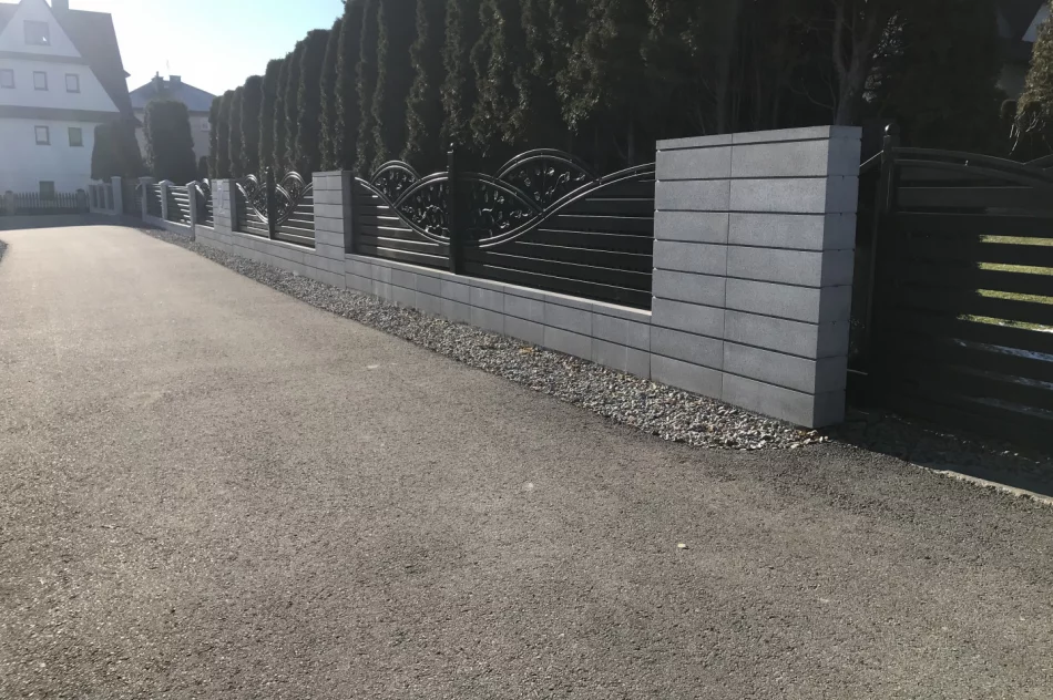 OGRODZENIA-BRAMY-FURTKI  Małopolska - zdjęcie 2