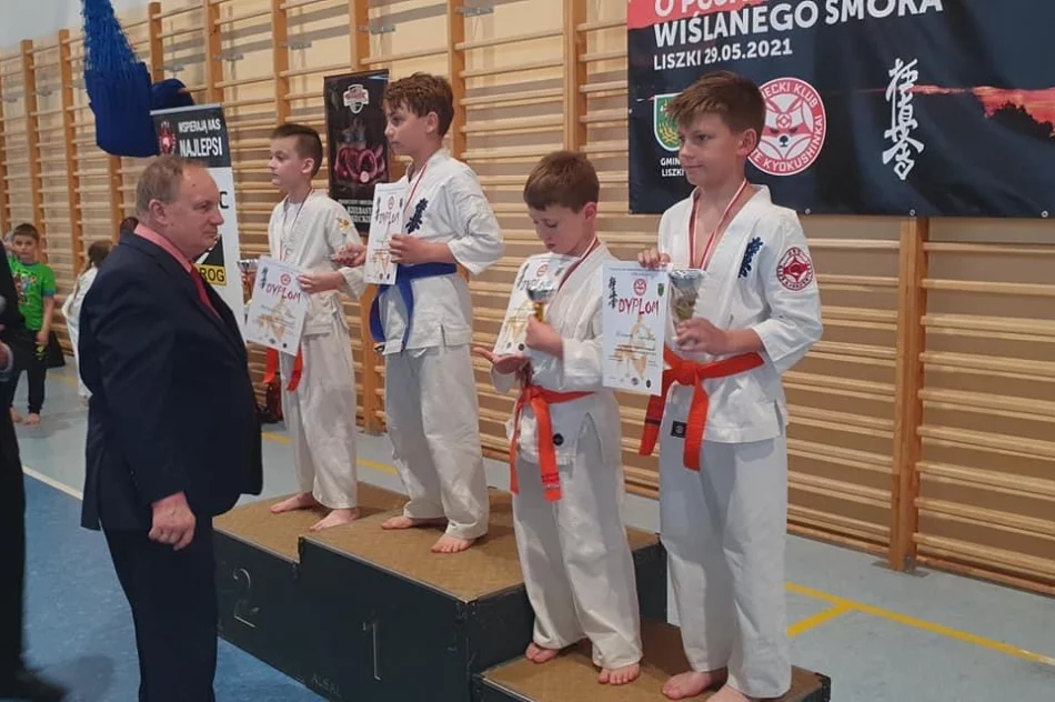 Dominacja młodych karateków ARS Limanowa – JONIEC Team w Turnieju Karate Kyokushin o Puchar Wiślanego Smoka - zdjęcie 7