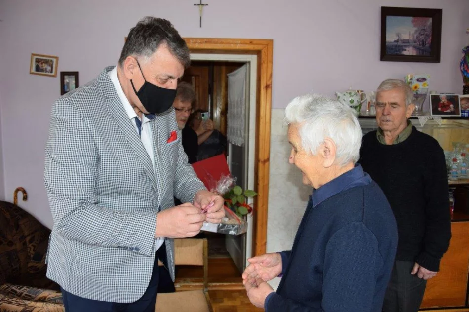 Jubilaci z prezydenckimi medalami za długoletnie pożycie małżeńskie - zdjęcie 9