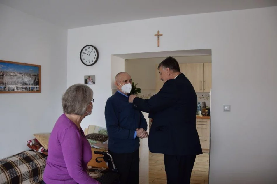 Jubilaci z prezydenckimi medalami za długoletnie pożycie małżeńskie - zdjęcie 11