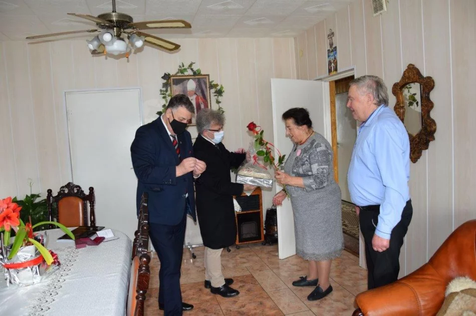 Jubilaci z prezydenckimi medalami za długoletnie pożycie małżeńskie - zdjęcie 15