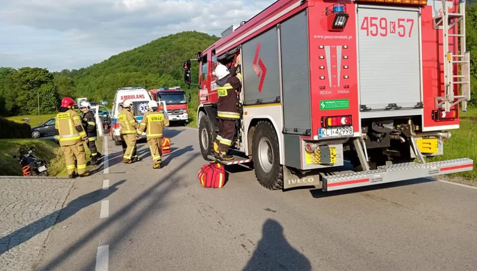 Motocyklista doprowadził do zderzenia z samochodem - zdjęcie 1