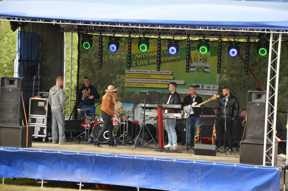 Aktywnie na stadionie Mordarki - zdjęcie 4