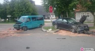 Wypadek samochodu starosty, 4 osoby poszkodowane - zdjęcie 2