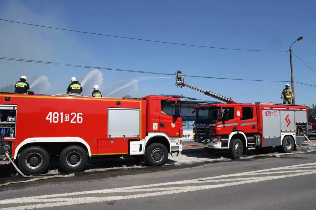 Strażacy: od piątkowego wieczoru w pożarach zginęło siedem osób