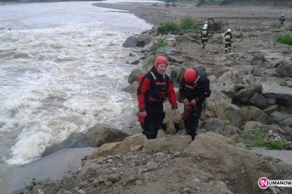 Strażacy uratowali kajakarza - zdjęcie 2