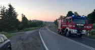 Groźnie wyglądające dachowanie samochodu - zdjęcie 2