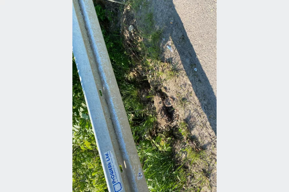 Osuwisko nie jest jedynym problemem. Nadzór sprawdzi prace na sąsiedniej działce - zdjęcie 2