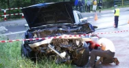 Uderzył w inne auto i dachował - zdjęcie 3