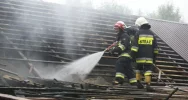Pożar - w dach stolarni uderzył piorun - zdjęcie 2