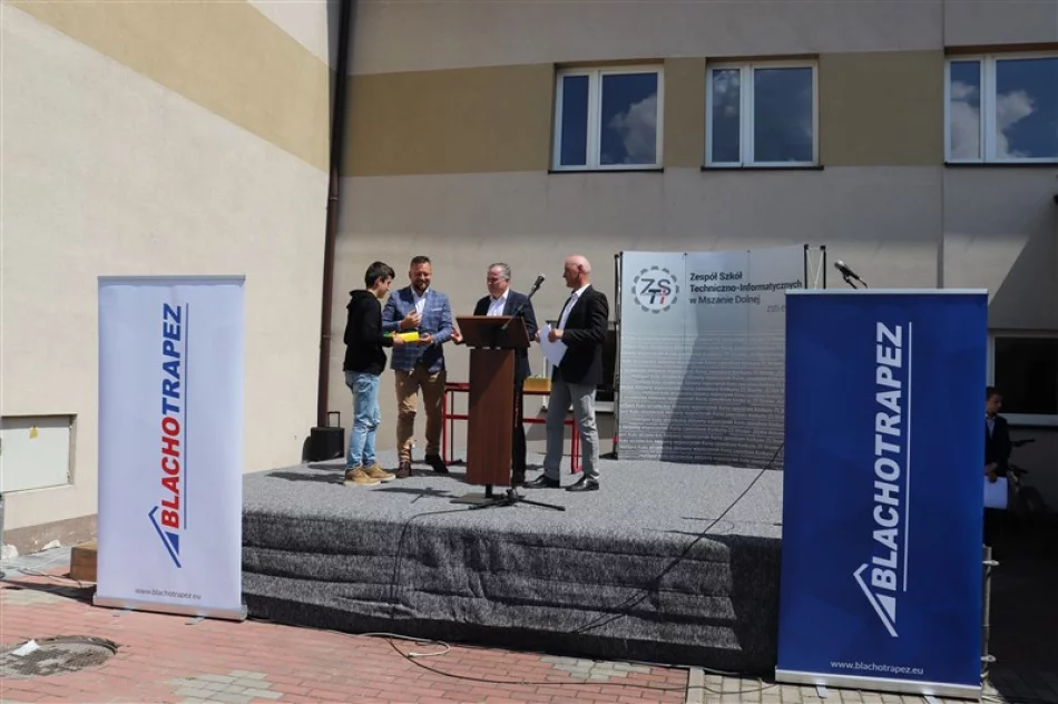 Gala św. Antoniego, święto szkoły i stypendia Blachotrapezu - zdjęcie 7