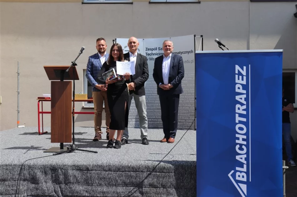 Gala św. Antoniego, święto szkoły i stypendia Blachotrapezu - zdjęcie 10