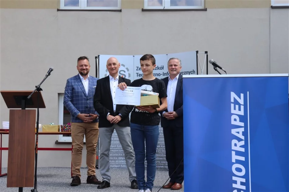 Gala św. Antoniego, święto szkoły i stypendia Blachotrapezu - zdjęcie 17