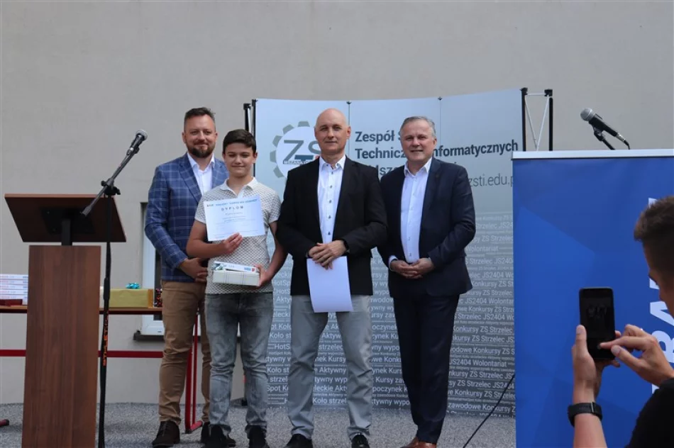 Gala św. Antoniego, święto szkoły i stypendia Blachotrapezu - zdjęcie 19