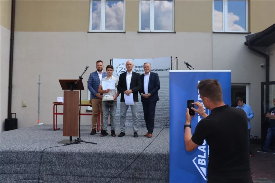 Gala św. Antoniego, święto szkoły i stypendia Blachotrapezu - zdjęcie 20