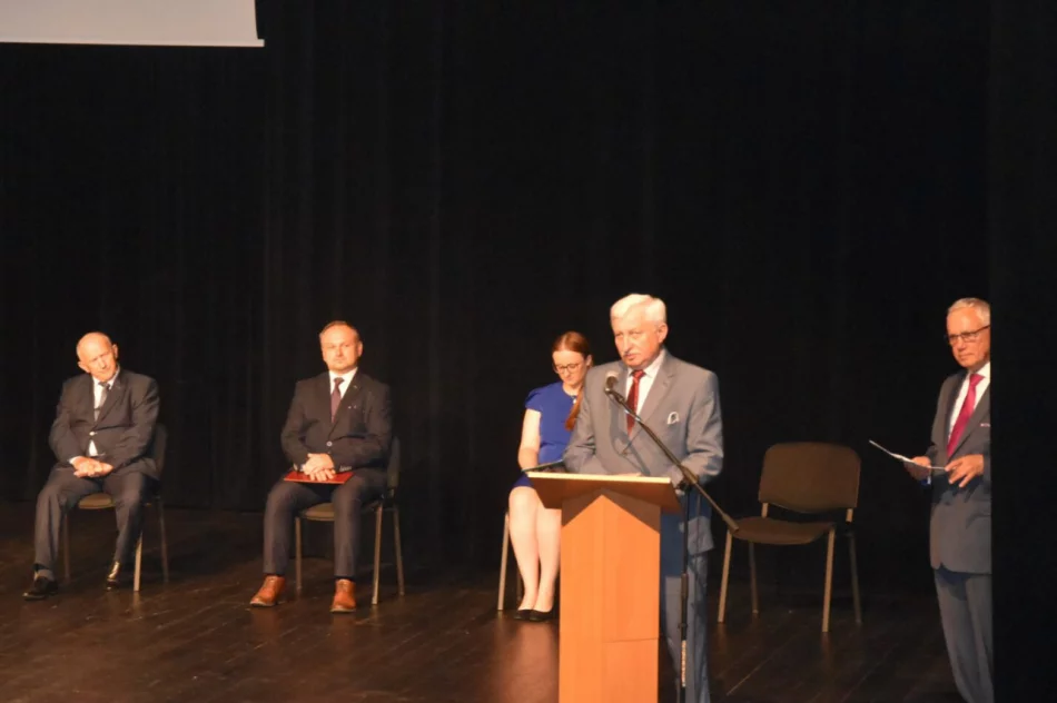 Przez pryzmat Męciny i Lipek – konferencja naukowa i wystawa - zdjęcie 4