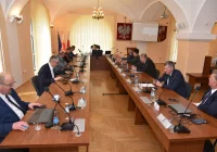 Retransmisja nadzwyczajnej sesji Rady Powiatu - zdjęcie główne