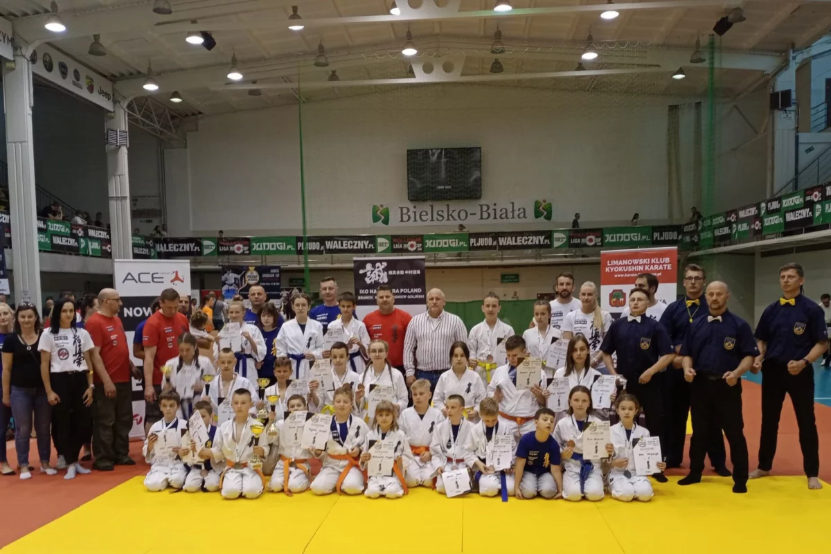 24 medale dla zawodników Limanowskiego Klubu Kyokushin Karate na III Pucharze Beskidów w Bielsku Białej