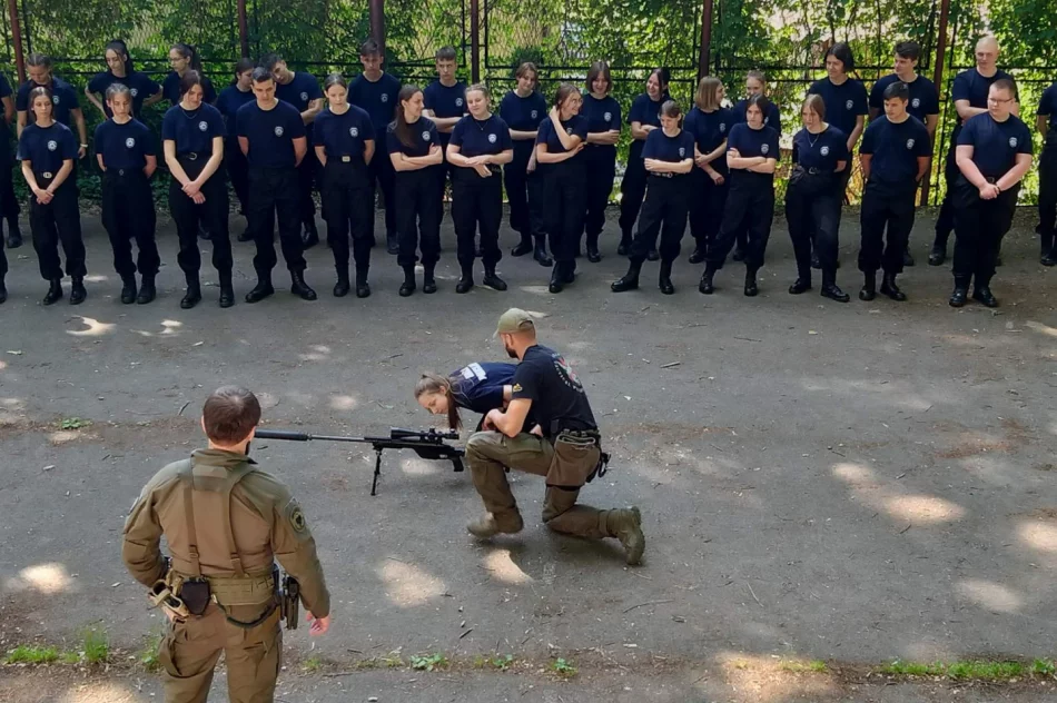 Pogranicznicy szkolą młodych Strzelców - zdjęcie 6