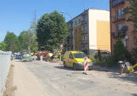 Trwa remont drogi na osiedle i do przemysłowej strefy - zdjęcie główne