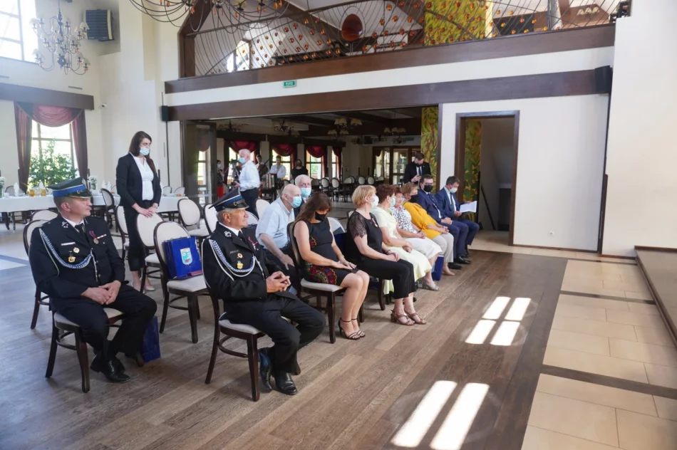 Druhowie oraz pracownicy samorządowi odznaczeni - zdjęcie 3