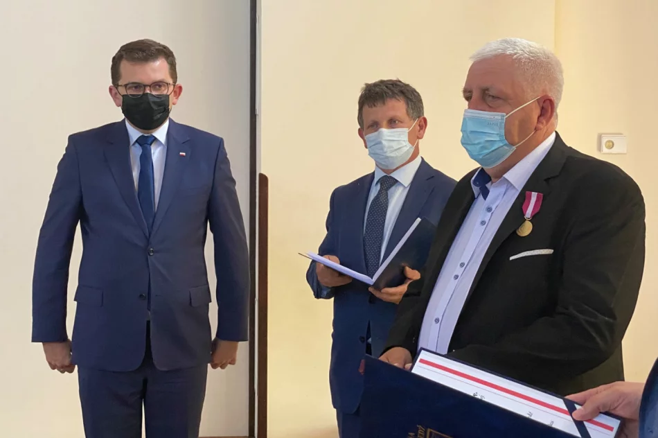 Druhowie oraz pracownicy samorządowi odznaczeni - zdjęcie 6